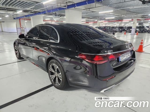 Mercedes-Benz E-класс W214 Avantgarde, 2025 7