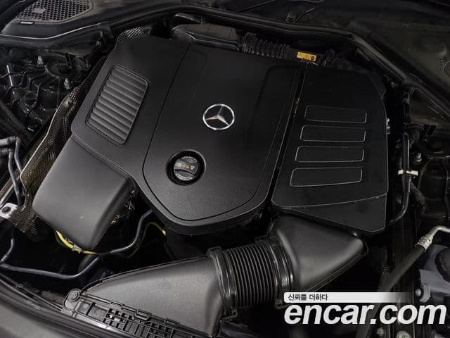 Mercedes-Benz E-класс W214 Avantgarde, 2025 20