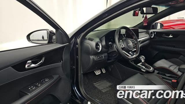 Kia The / новый New K3 2세대 Signature, 2024 10