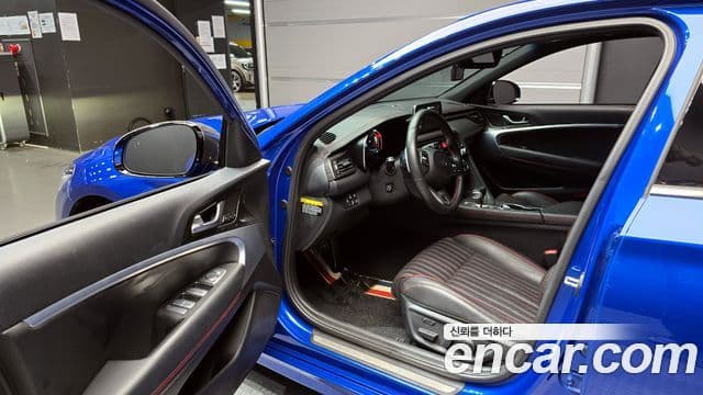 Genesis G70 Sport пакет, 2020 11