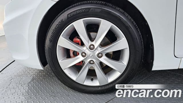 Hyundai Accent(новый кузов / новое поколение) Premier, 2012 все фото