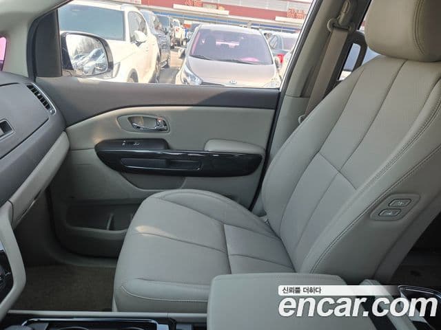 Kia All New Carnival President, 2018 16