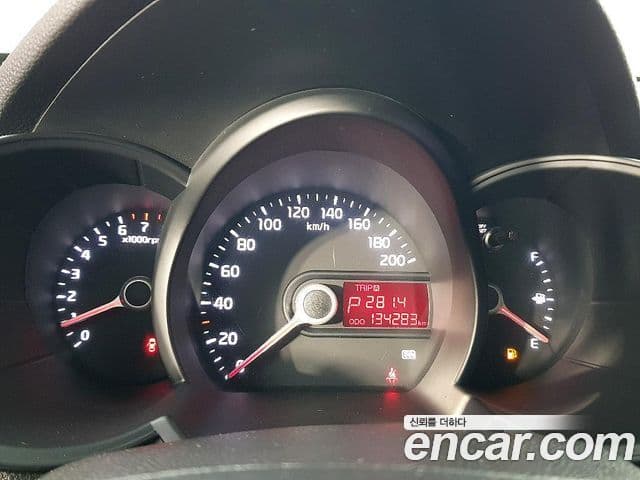 Kia All New Morning Luxury, 2013 8