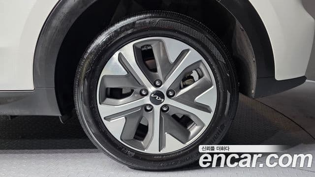 Kia Niro EV таксомоторный тип, 2022 все фото