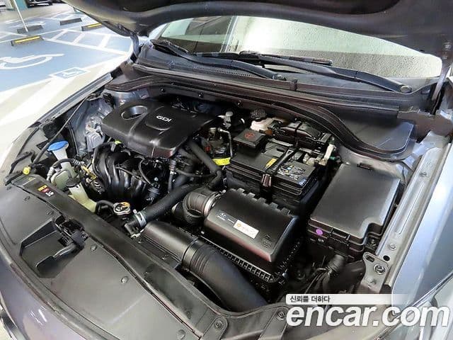 Hyundai Avante AD 1.6 GDI Smart, 2017 19