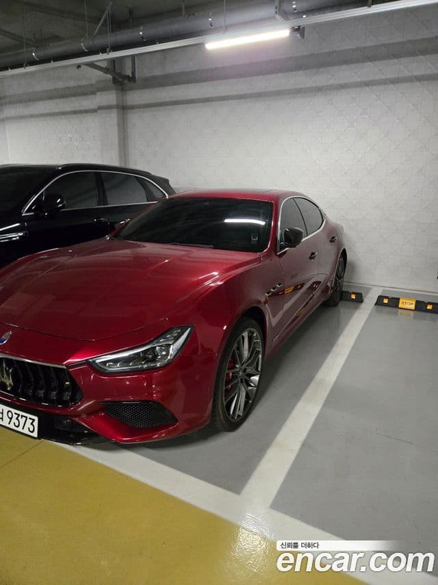 Maserati 기블리 3세대