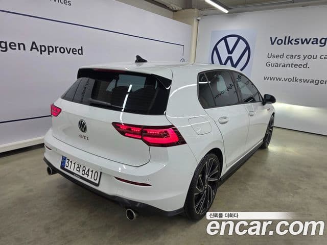 Volkswagen Гольф 8세대 2.0 GTI, 2024 2