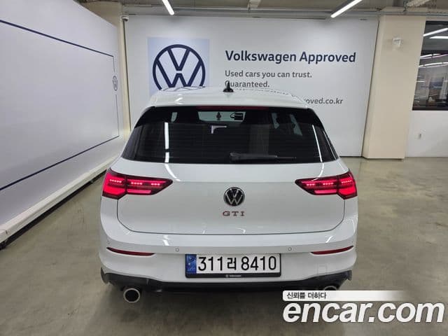 Volkswagen Гольф 8세대 2.0 GTI, 2024 4