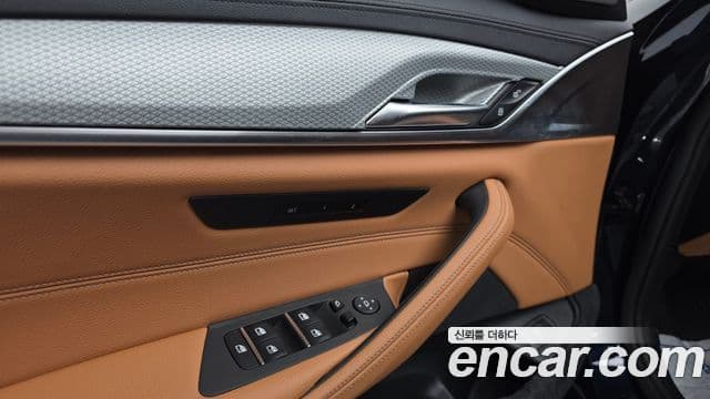 BMW 5시리즈 (G30) Luxury, 2019 18