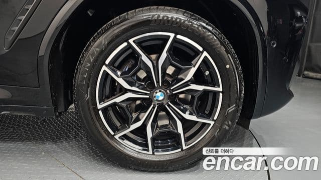 BMW X4 (G02) xDrive20i M Sport, 2024 все фото