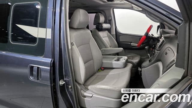 Hyundai The / новый New Grand Starex Modern, 2019 12