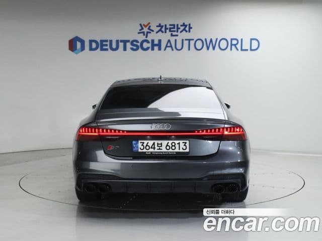 Audi S7 (4K), 2021 4