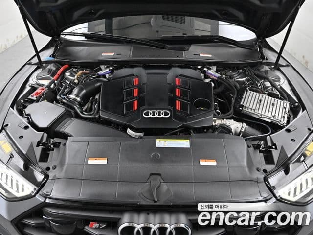 Audi S7 (4K), 2021 6