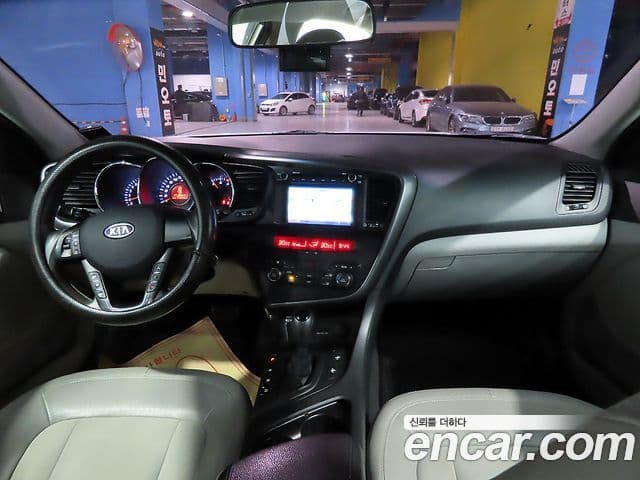 Kia K5 Special, 2012 7