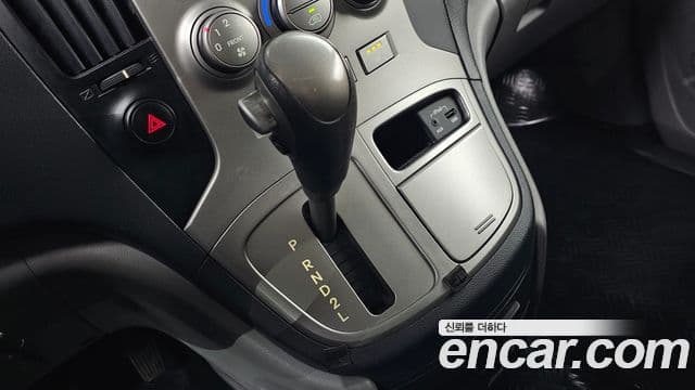 Hyundai Grand Starex CVX Luxury, 2012 9