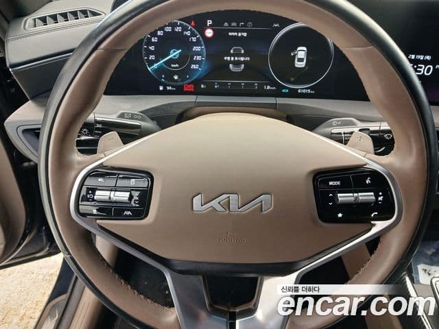 Kia K8 гибрид Signature, 2022 12
