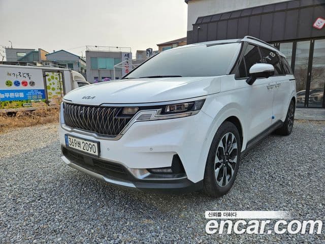Kia Carnival 4세대 Signature, 2022 1