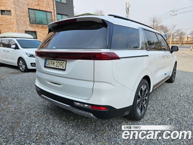 Kia Carnival 4세대 Signature, 2022 2
