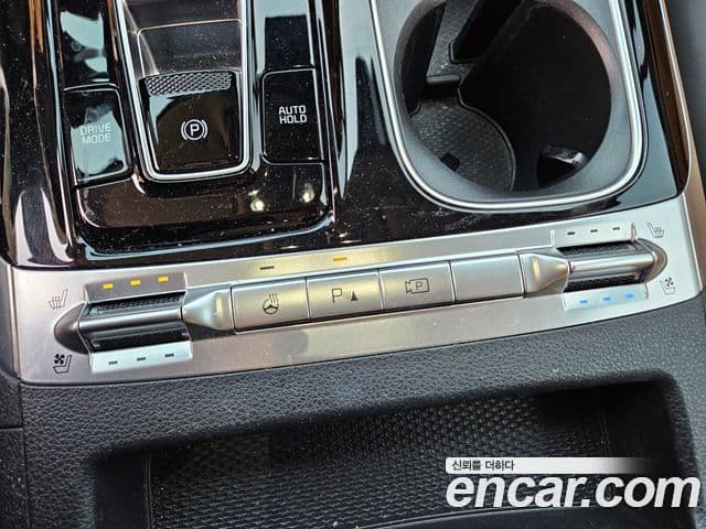 Kia Carnival 4세대 Signature, 2022 11