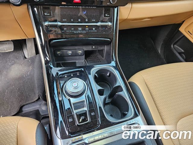 Kia Carnival 4세대 Signature, 2022 12