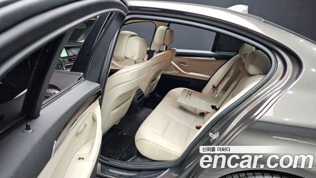 BMW 5시리즈 (F10), 2013 12