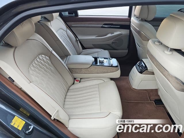 Genesis G90 Premium Luxury, 2020 2