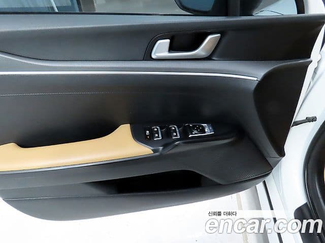 Kia K5 3세대 Prestige, 2020 14