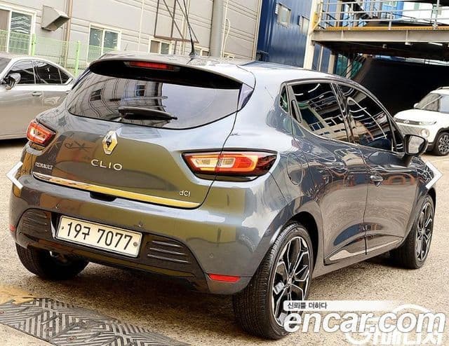 Renault Korea(Samsung) 클리오 intense, 2018 4