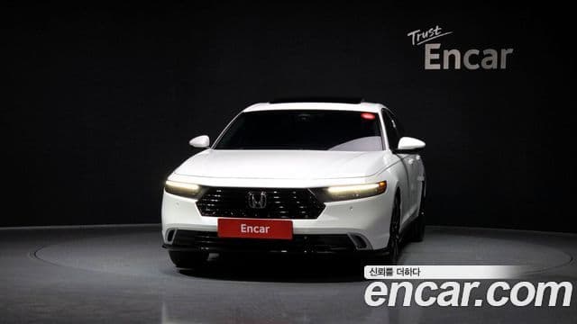 Honda Accord 11세대 2.0 гибрид Туринг (Touring), 2024 3