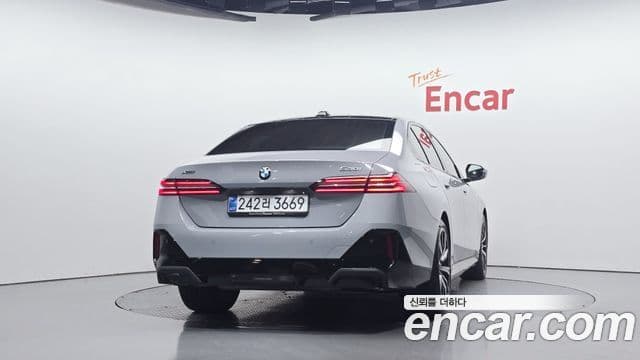 BMW 5시리즈 (G60) 530i xDrive M Sport, 2025 4