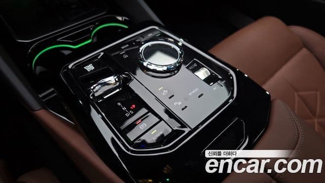 BMW 5시리즈 (G60) 530i xDrive M Sport, 2025 9