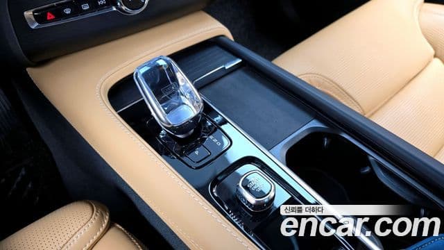 Volvo XC90 2세대 B6 Ultimate Bright, 2024 12