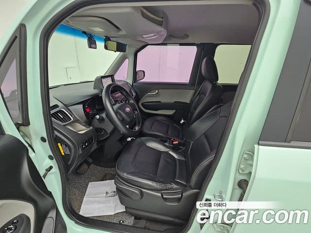 Kia Ray Special, 2012 10