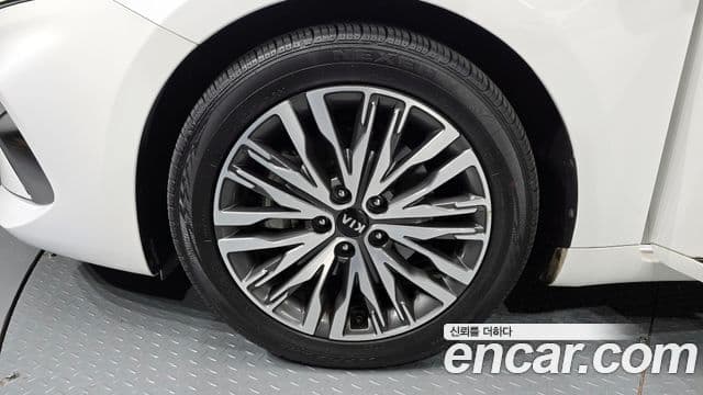 Kia K7 Premier Noblesse, 2020 все фото