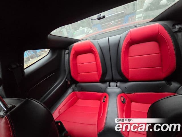 Ford Mustang купе, 2021 8