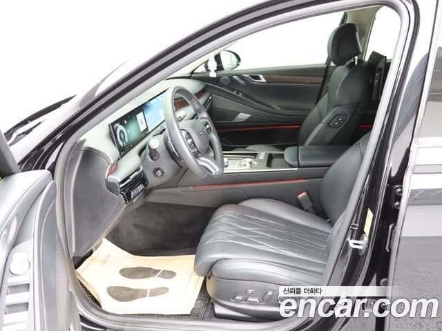 Genesis G80 (RG3) бензин 3.5 турбо AWD, 2025 10