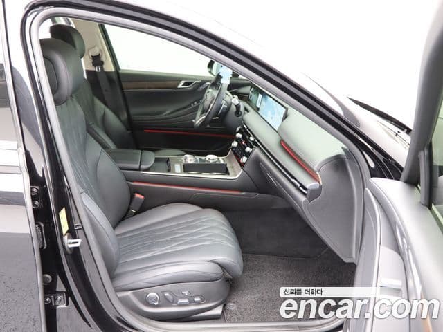 Genesis G80 (RG3) бензин 3.5 турбо AWD, 2025 12