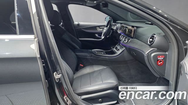 Mercedes-Benz E-класс W213 AMG Line, 2022 11