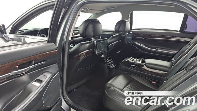 Genesis EQ900 Luxury, 2018 12