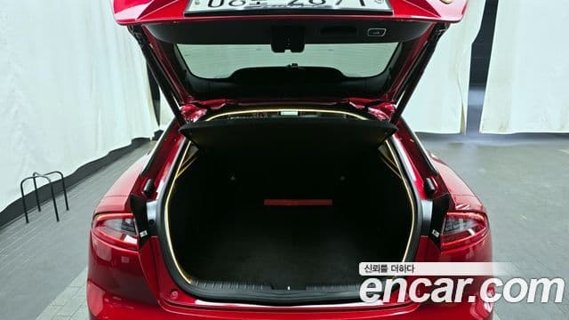 Kia 스팅어 GT, 2018 20