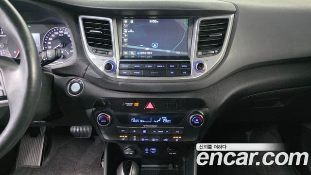 Hyundai All New Tucson Modern fever, 2017 15