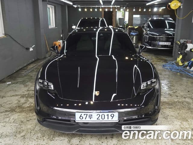 Porsche 타이칸 базовый, 2024 3