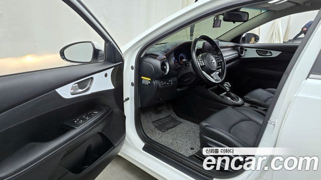 Kia All New K3 Luxury, 2019 10