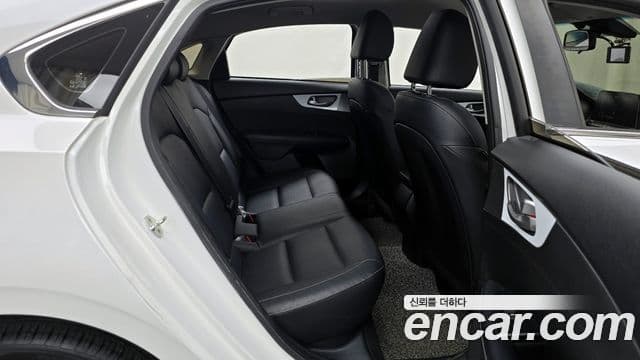 Kia All New K3 Luxury, 2019 12