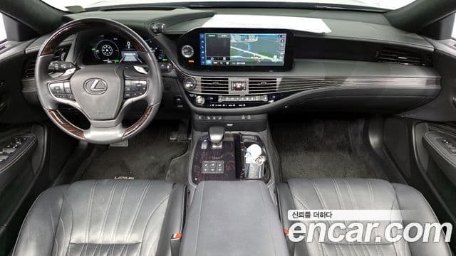 Lexus LS500h 5세대 3.5 Luxury AWD, 2024 7