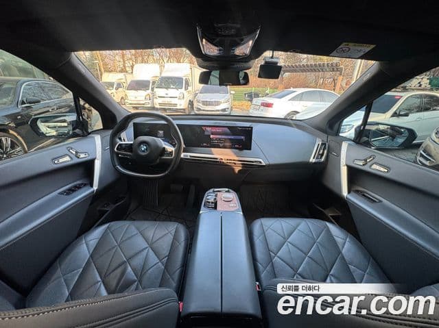 BMW iX xDrive50 Sport Plus, 2023 7