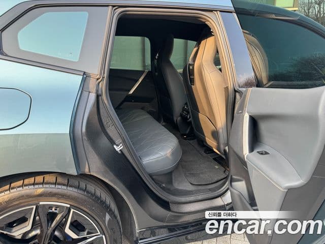 BMW iX xDrive50 Sport Plus, 2023 10