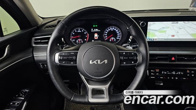 Kia K5 3세대 Trendy, 2022 13