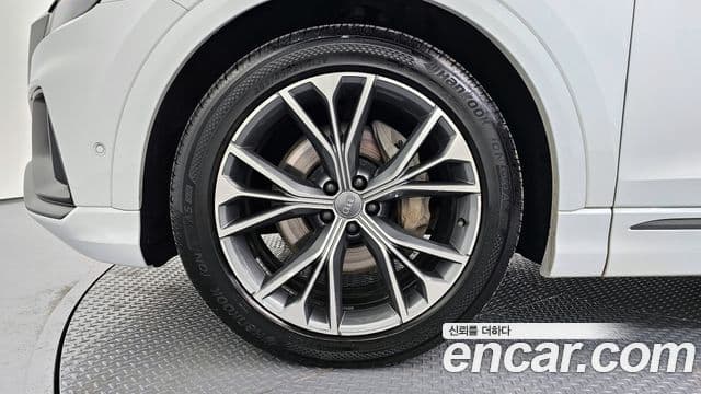 Audi Q8 (4M) Premium, 2021 все фото