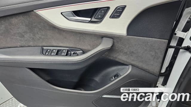 Audi Q8 (4M) Premium, 2021 15